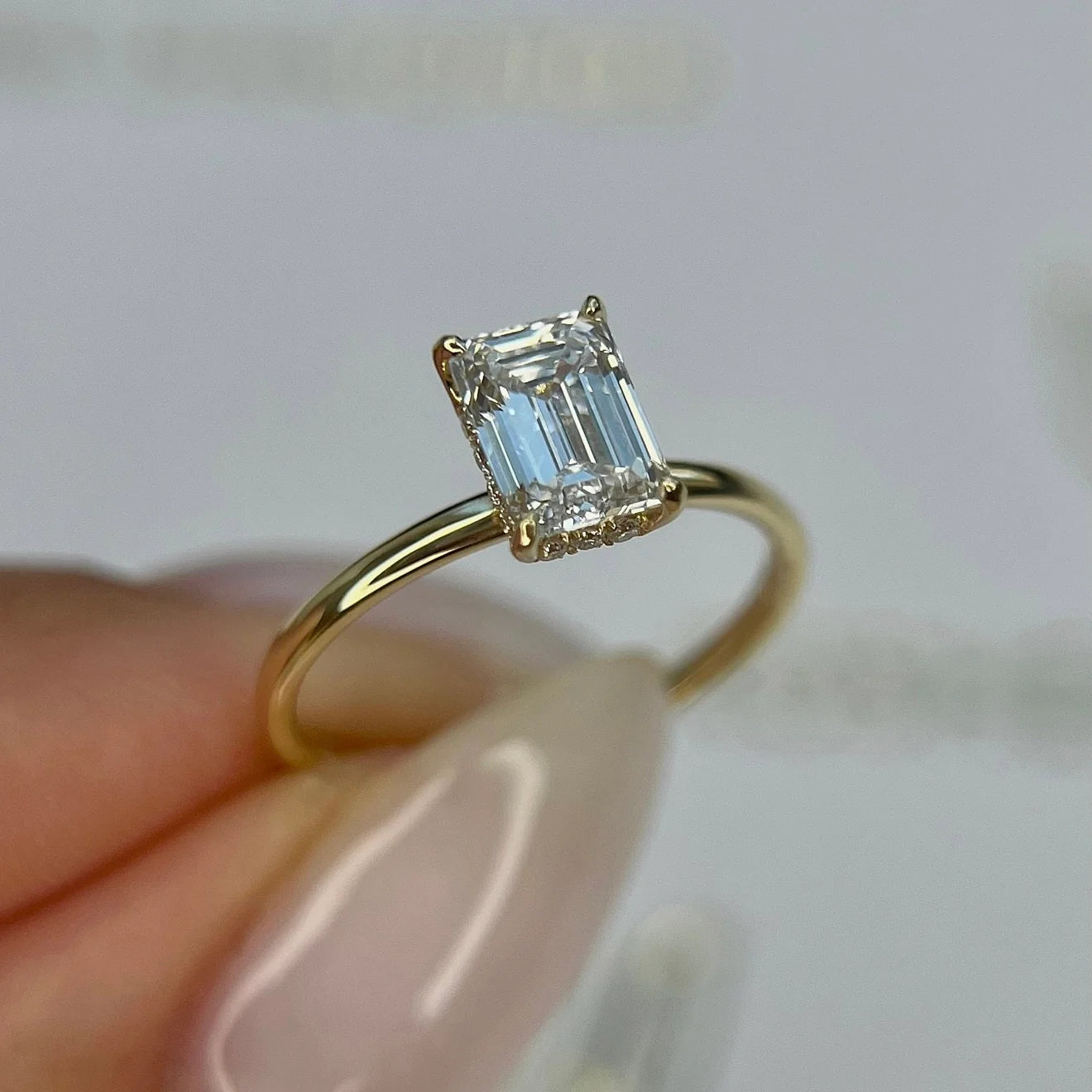 1.0 Ctw Emerald-Cut Solitaire Diamond Ring in 14K Gold