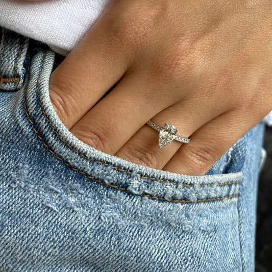 1.5 Ctw Pear-Cut Pavé Diamond Ring in 14K Gold