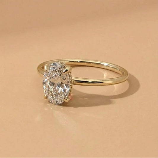 2.0 Ctw Oval-Cut Solitaire Diamond Ring in 14K Gold
