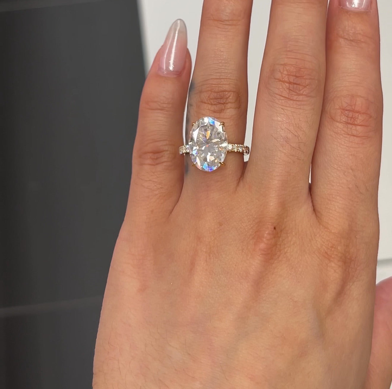 7.5 Ctw Oval-Cut Diamond Ring in 14K Gold