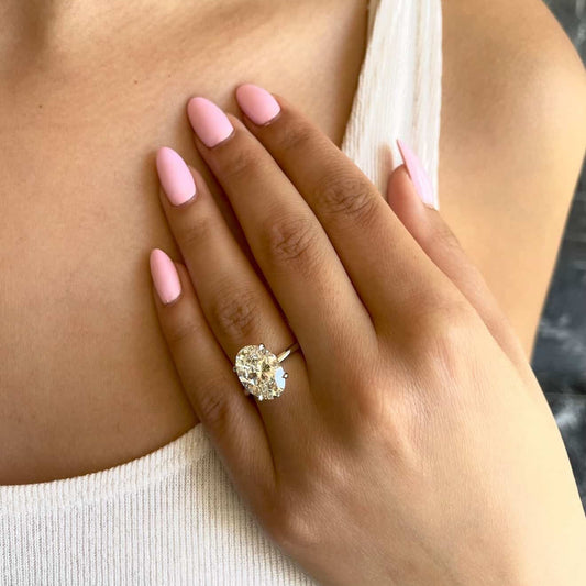 5.0 Ctw Oval-Cut Solitaire Diamond Ring in 14K Gold