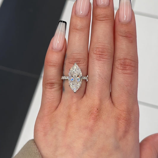 5.5 Ctw Marquise-Cut Diamond Ring in 14K Gold