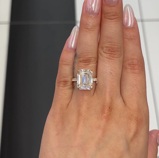 7.5 Ctw Emerald-Cut Diamond Ring in 14K Gold