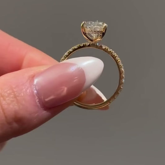 4.5 Ctw Pear-Cut Diamond Ring in 14K Gold